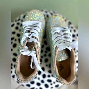 Very G - Starlight Glitz Platform Sneaker Sz 6